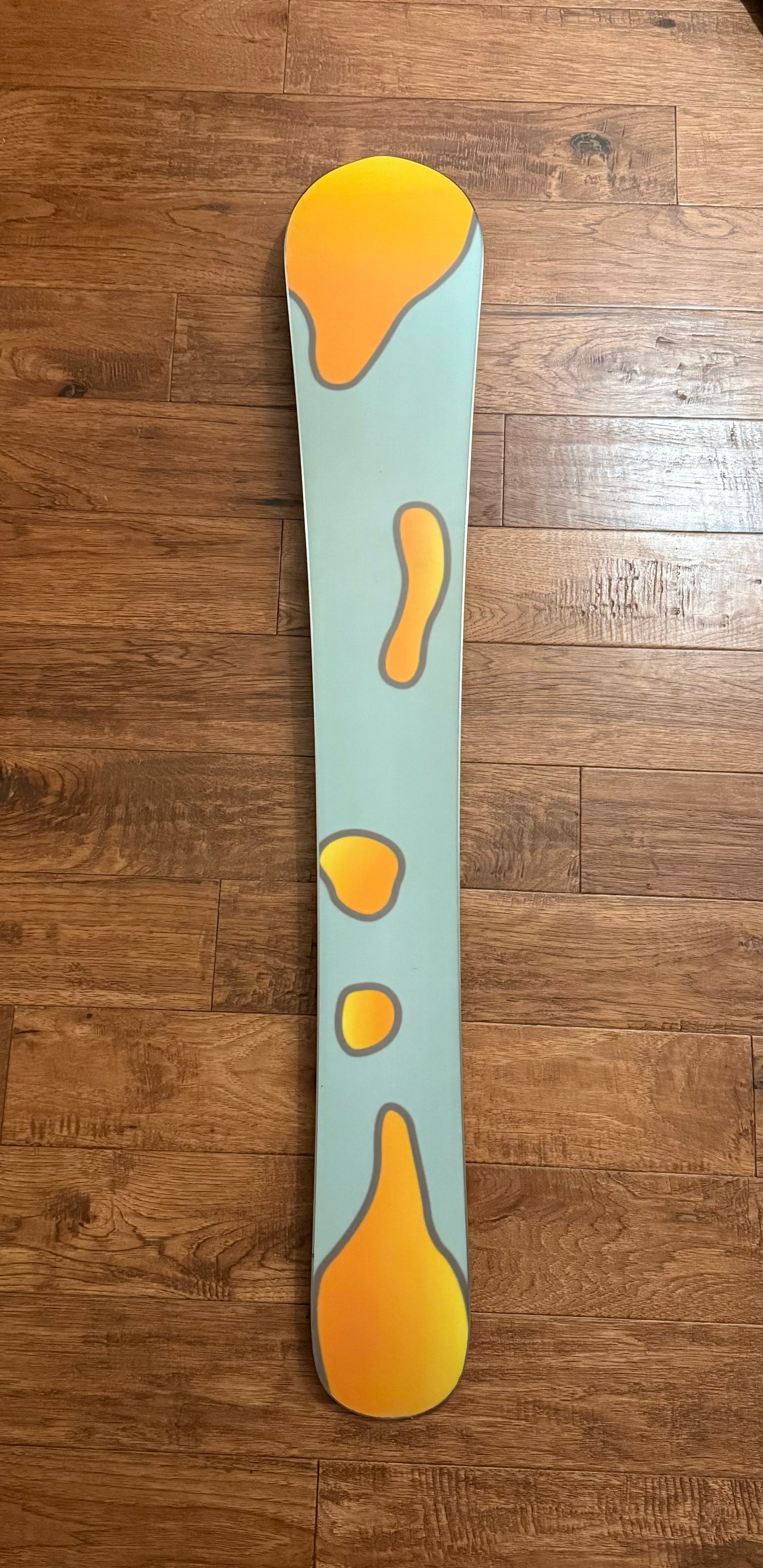 130 cm all mountain snowskate- Subdeck only - ADDED INSERTS